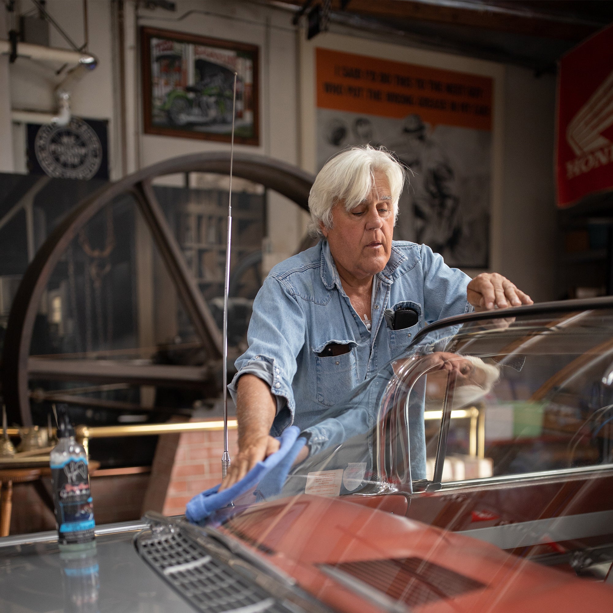 Jay Leno's Garage Interior Essentials Detailing Kit (6 Piece) - All-in-one Interior Car Cleaning Kit